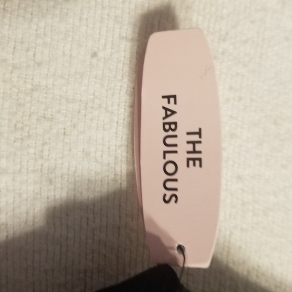 New Victoria's Secret Bikini top - Logo - Picture 7 of 8